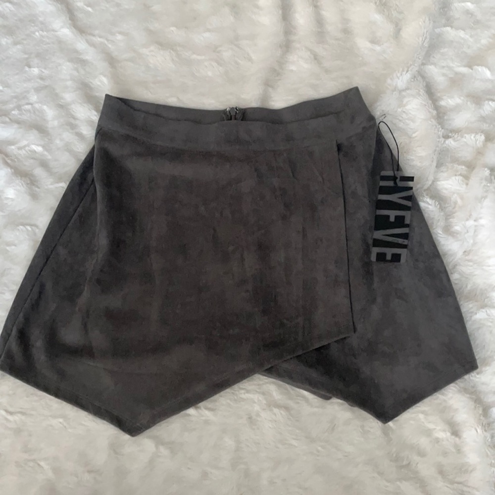 Suede skort